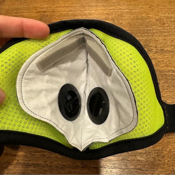 Lime Green RZ Mask Medium - Picture 4 of 6